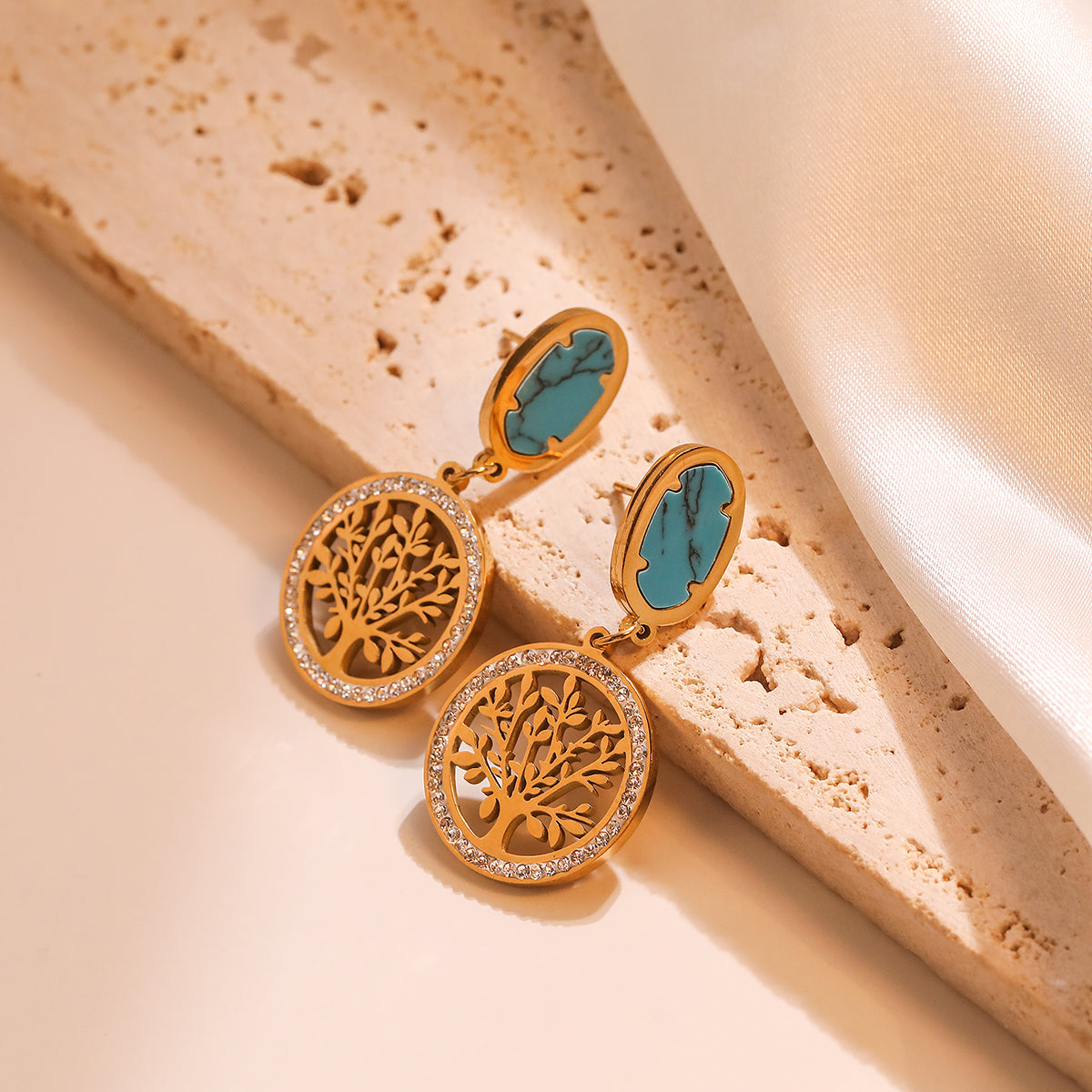 1 Pair Simple Style Commute Bc1035 Lucky Tree Plating Inlay Titanium Steel Turquoise Zircon 18k Gold Plated Drop Earrings