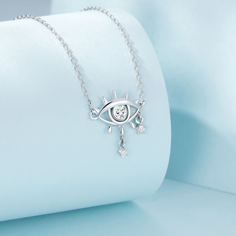 Casual Devil's Eye Hand Of Fatima Skull Sterling Silver White Gold Plated Glass Zircon Necklace In Bulk