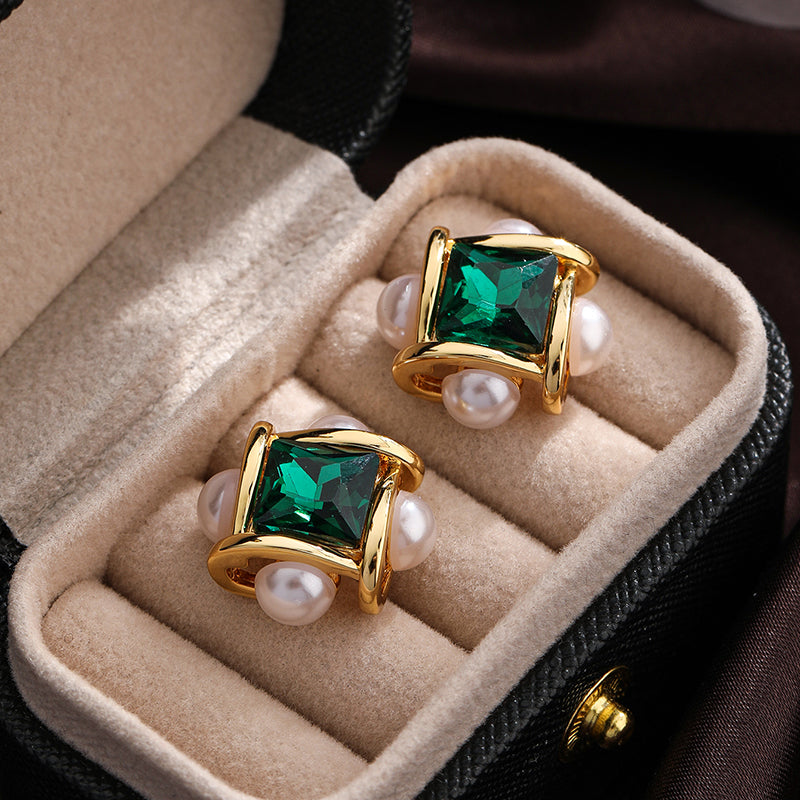 1 Pair Ig Style Square Plating Inlay Copper Freshwater Pearl Glass Zircon 18k Gold Plated Silver Plated Ear Studs