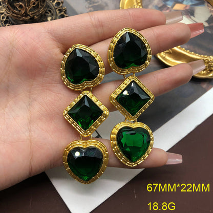 Wholesale Jewelry Retro Heart Shape Alloy Artificial Gemstones Gold Plated Plating Inlay Drop Earrings