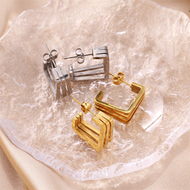 1 Pair Simple Style C Shape Plating Stainless Steel 18k Gold Plated Ear Studs