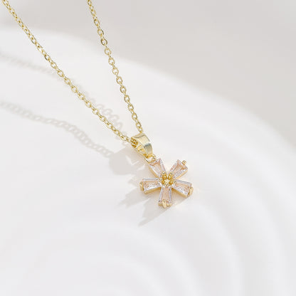 Sweet Snowflake Copper Plating Inlay Zircon Gold Plated Pendant Necklace