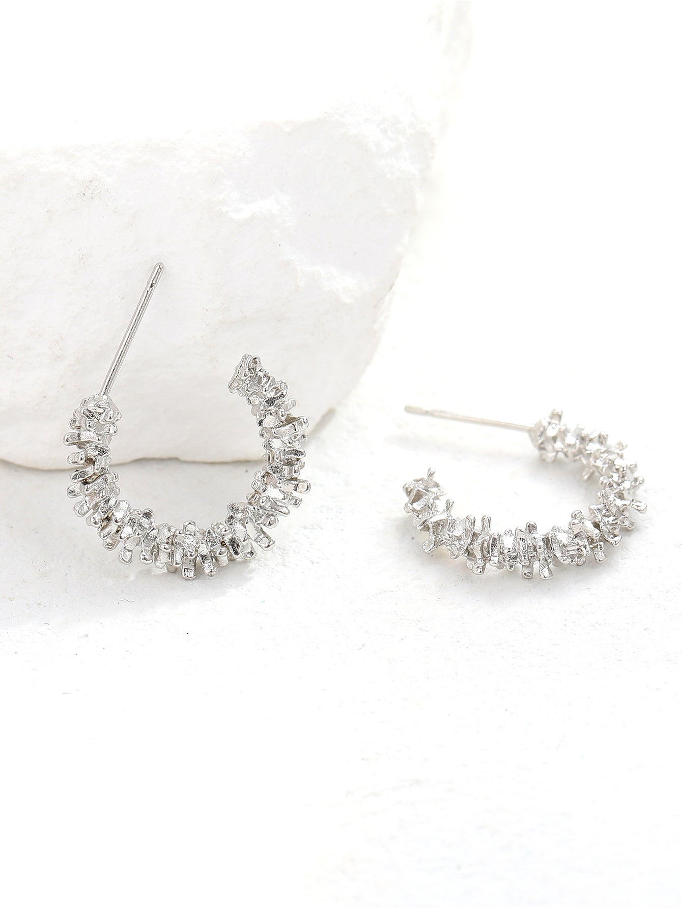 1 Pair Simple Style C Shape Alloy Ear Studs