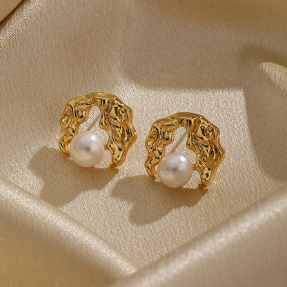 1 Pair Vintage Style Baroque Style Sweet Irregular Plating Inlay Copper Freshwater Pearl Zircon 18k Gold Plated Ear Studs