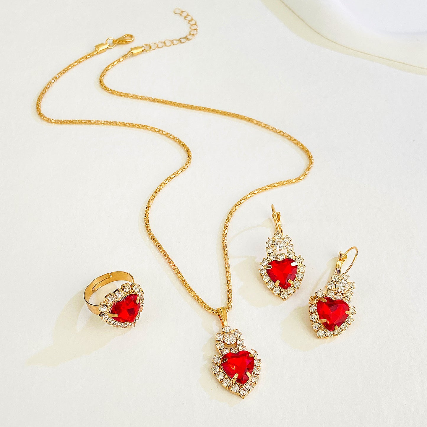 Glam Simple Style Heart Shape Alloy Plating Inlay Rhinestones 14k Gold Plated Women's Jewelry Set