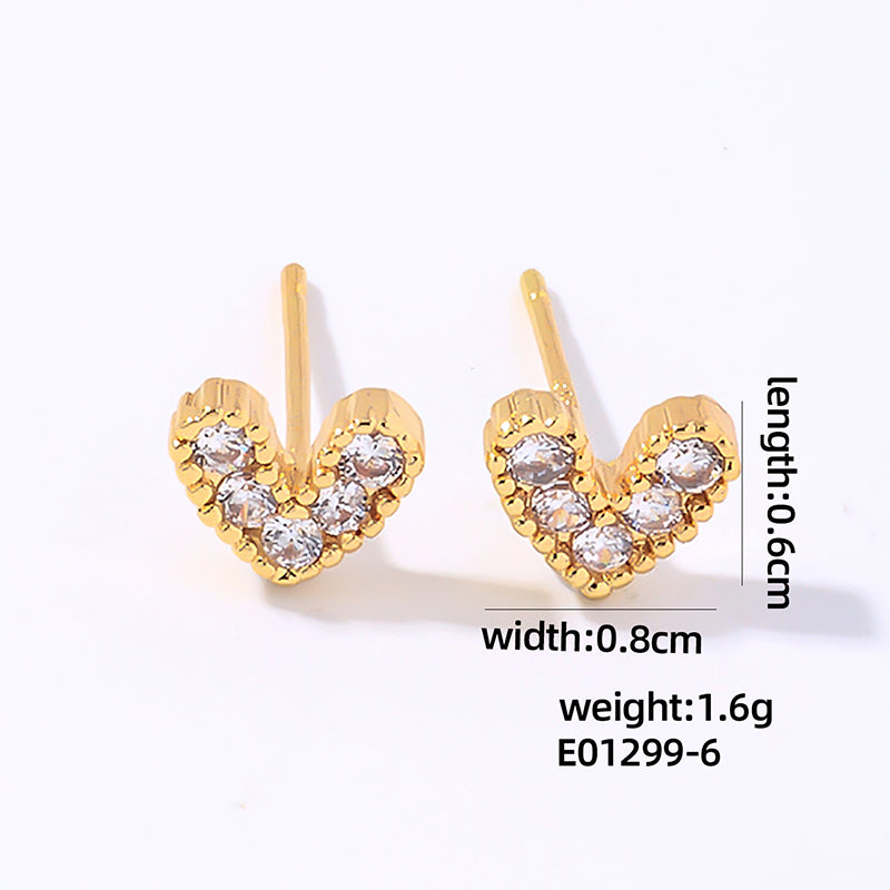 1 Pair Casual Simple Style Shiny Heart Shape Plating Inlay Copper Zircon White Gold Plated Gold Plated Ear Studs