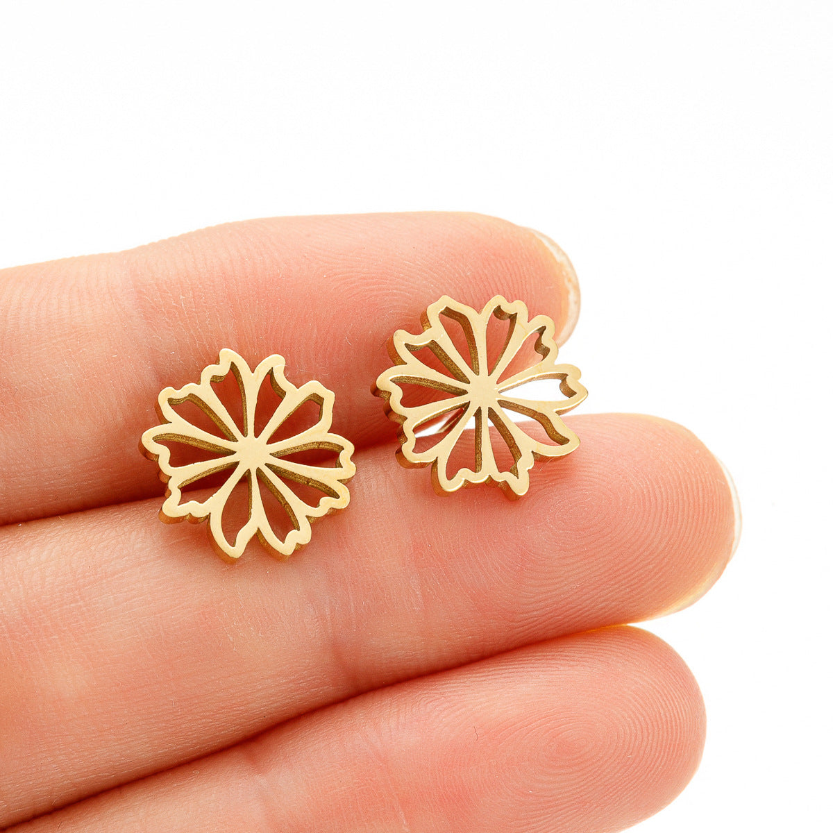 1 Pair Simple Style Flower Plating 304 Stainless Steel 18K Gold Plated Ear Studs