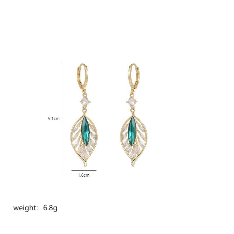 1 Pair Elegant Leaves Plating Inlay Copper Alloy Zircon 18k Gold Plated Drop Earrings