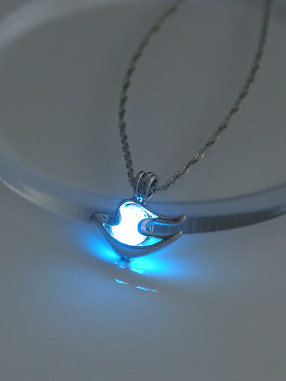 Shiny Geometric Moon Alloy Luminous Women's Men's Necklace 1 Piece