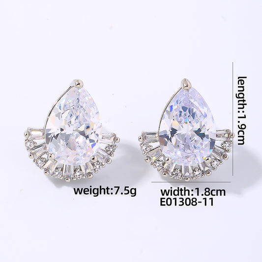 1 Pair Simple Style Shiny Water Droplets Plating Inlay Copper Zircon White Gold Plated Gold Plated Ear Studs