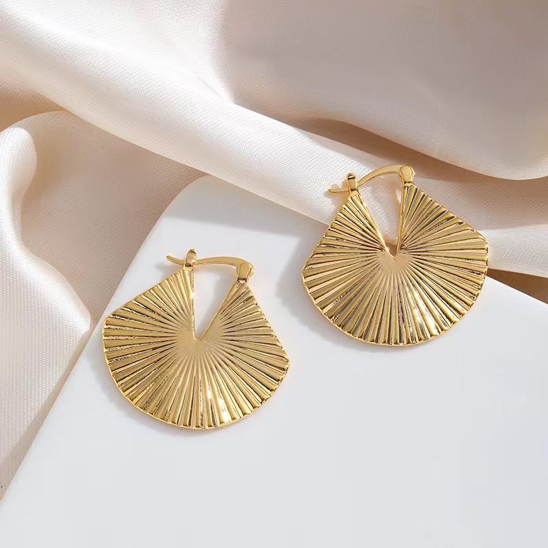 1 Pair Simple Style Solid Color Plating Copper 24k Gold Plated Drop Earrings