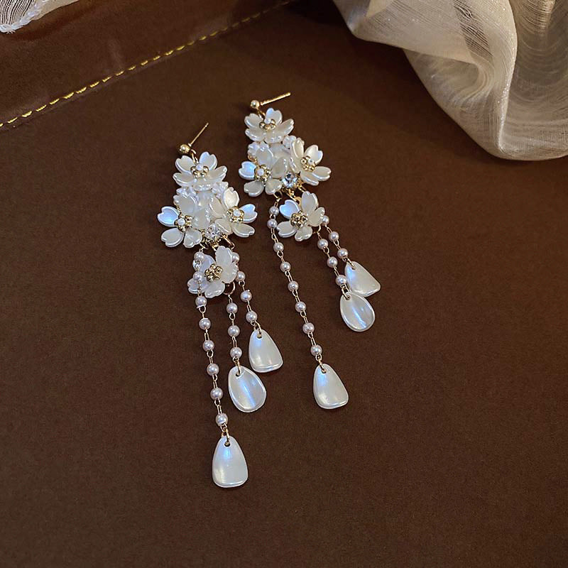 1 Pair Elegant Solid Color Plating Inlay Imitation Pearl Shell Zircon Drop Earrings