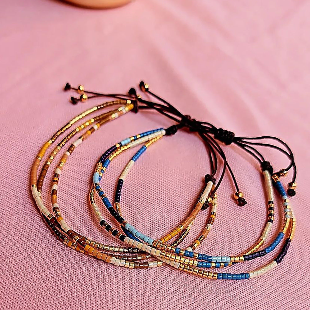 Classic Style Round Glass Glass Beaded Women's Bracelets