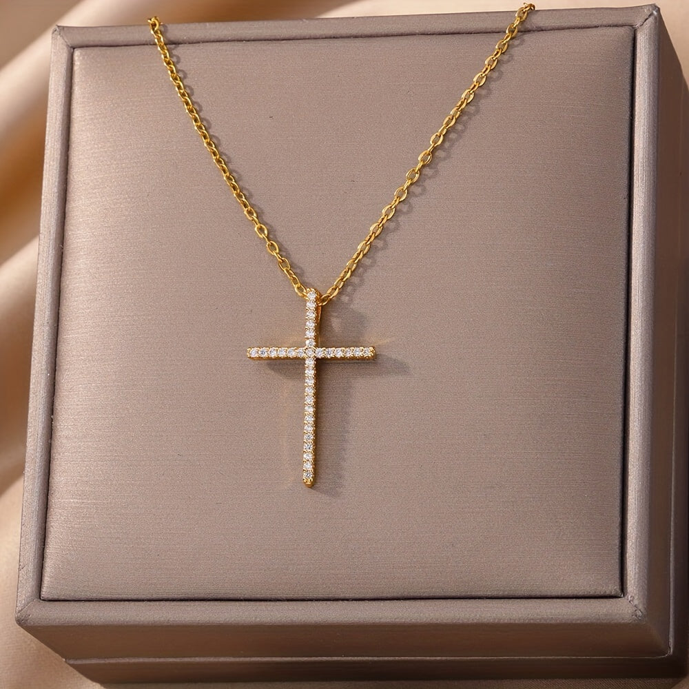 Simple Style Cross Copper Gold Plated Zircon Pendant Necklace In Bulk