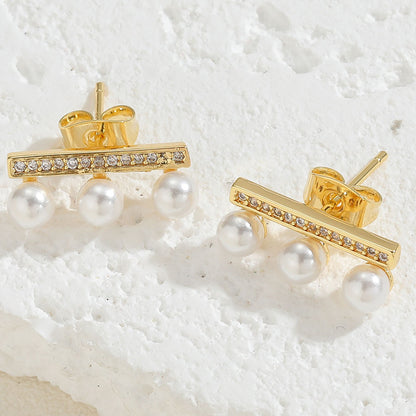 1 Pair Sweet Simple Style Floral Plating Inlay Copper Artificial Pearls Zircon 14k Gold Plated Ear Studs