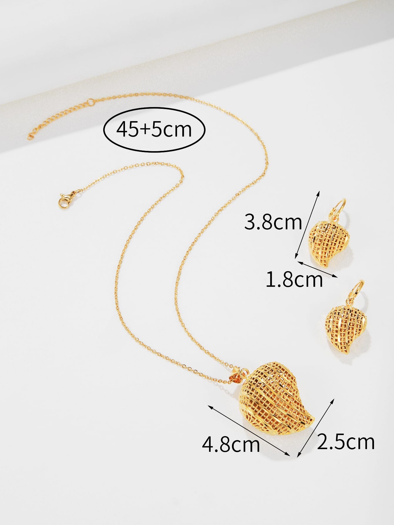 Simple Style Round Flower Copper Plating 18k Gold Plated Jewelry Set