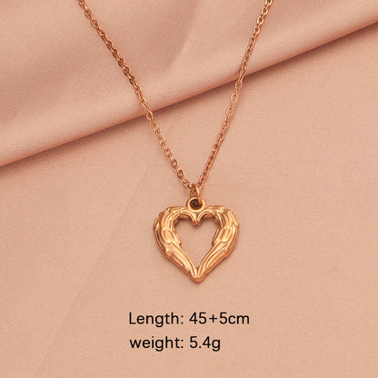 Simple Style Heart Shape Stainless Steel Plating Hollow Out 18k Gold Plated Rose Gold Plated Pendant Necklace Necklace