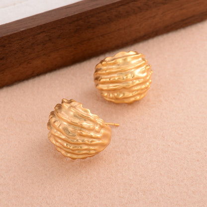 1 Pair Exaggerated C Shape Plating Pleated Copper 18k Gold Plated Ear Studs