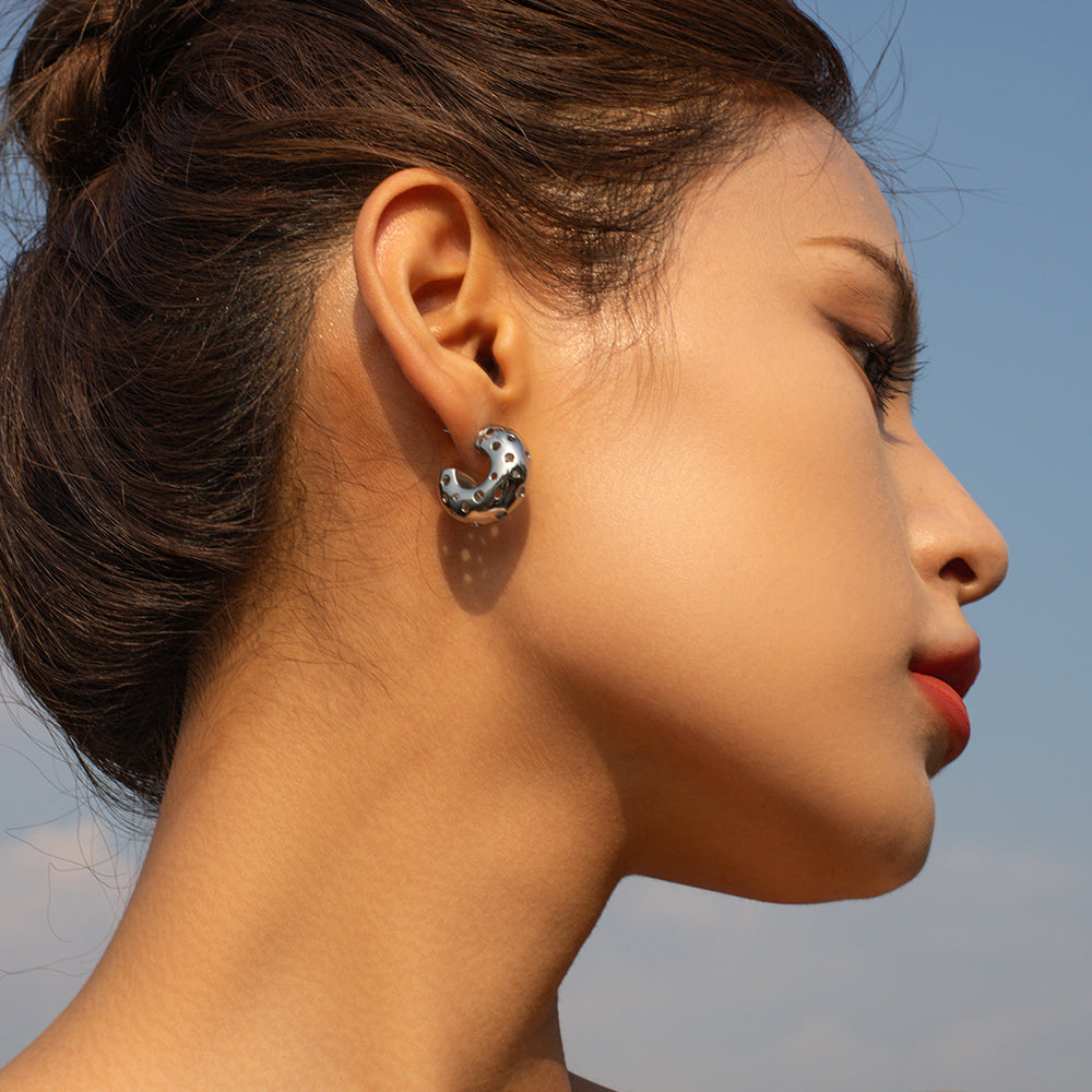 1 Pair Simple Style Commute C Shape Plating Hollow Out Stainless Steel 18k Gold Plated Ear Studs