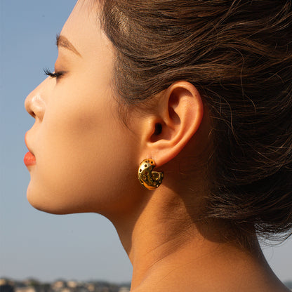 1 Pair Simple Style Commute C Shape Plating Hollow Out Stainless Steel 18k Gold Plated Ear Studs