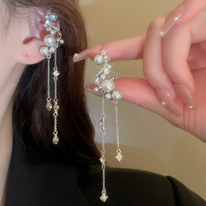 1 Piece 1 Pair Sweet Simple Style Moon Butterfly Tassel Plating Alloy Zircon Earrings