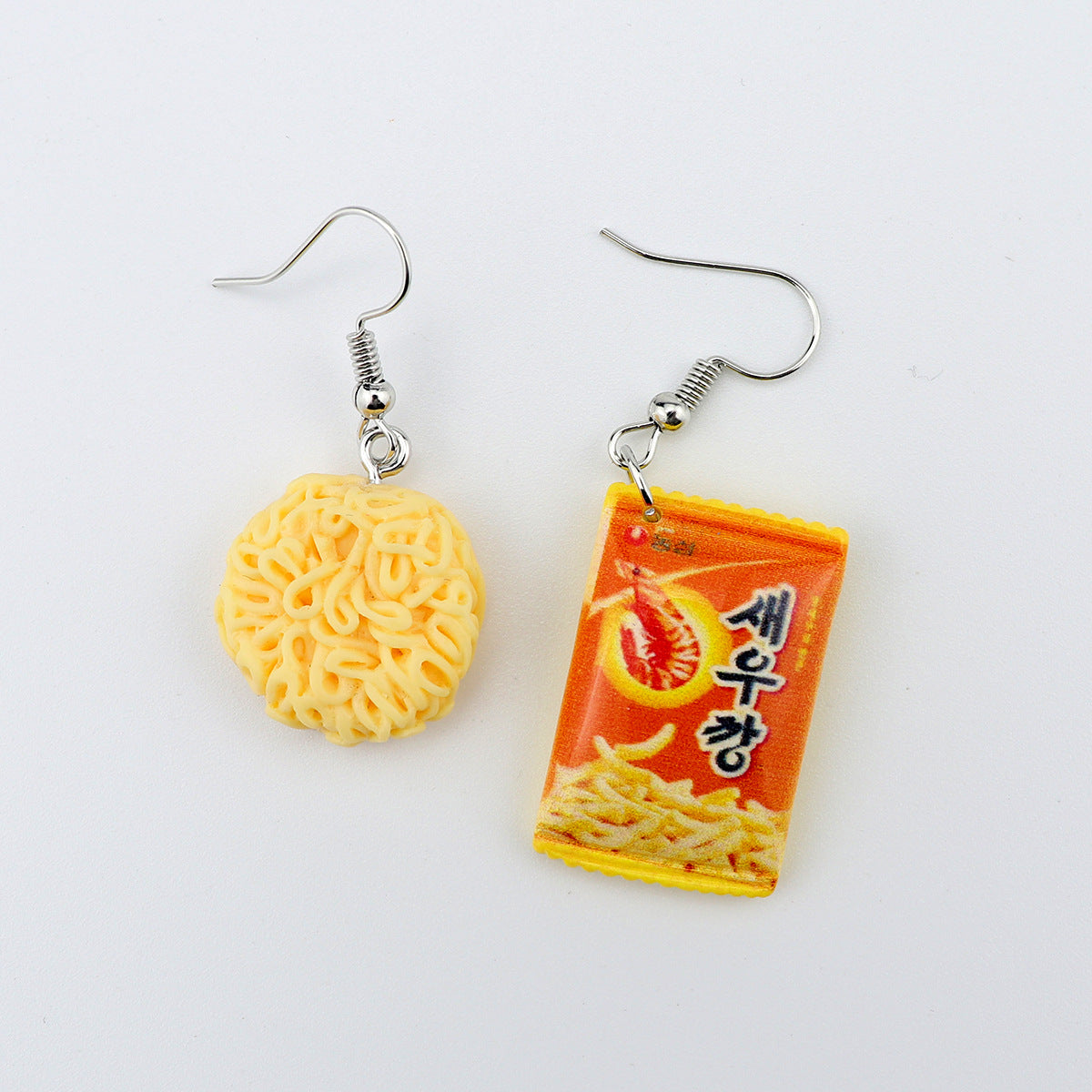 1 Pair Simple Style Cartoon Plastic Resin Drop Earrings