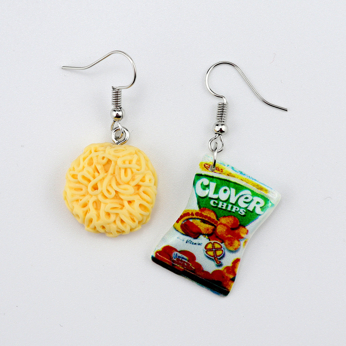 1 Pair Simple Style Cartoon Plastic Resin Drop Earrings