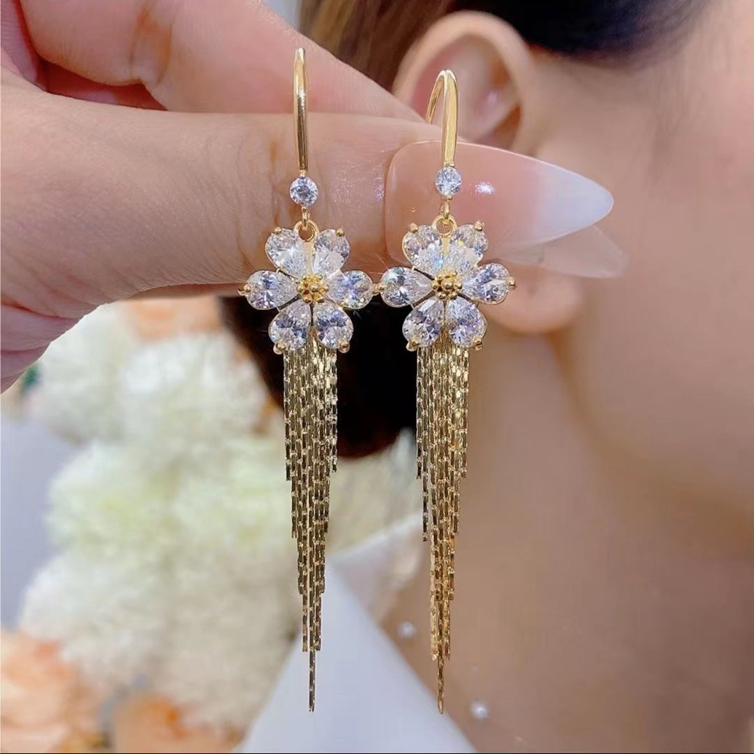 1 Pair Elegant Lady Geometric Plating Inlay Alloy Zircon Drop Earrings