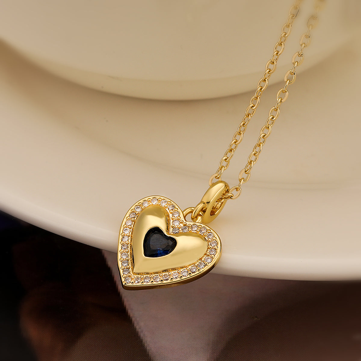 Simple Style Commute Heart Shape Copper Plating Inlay Zircon 18k Gold Plated Pendant Necklace