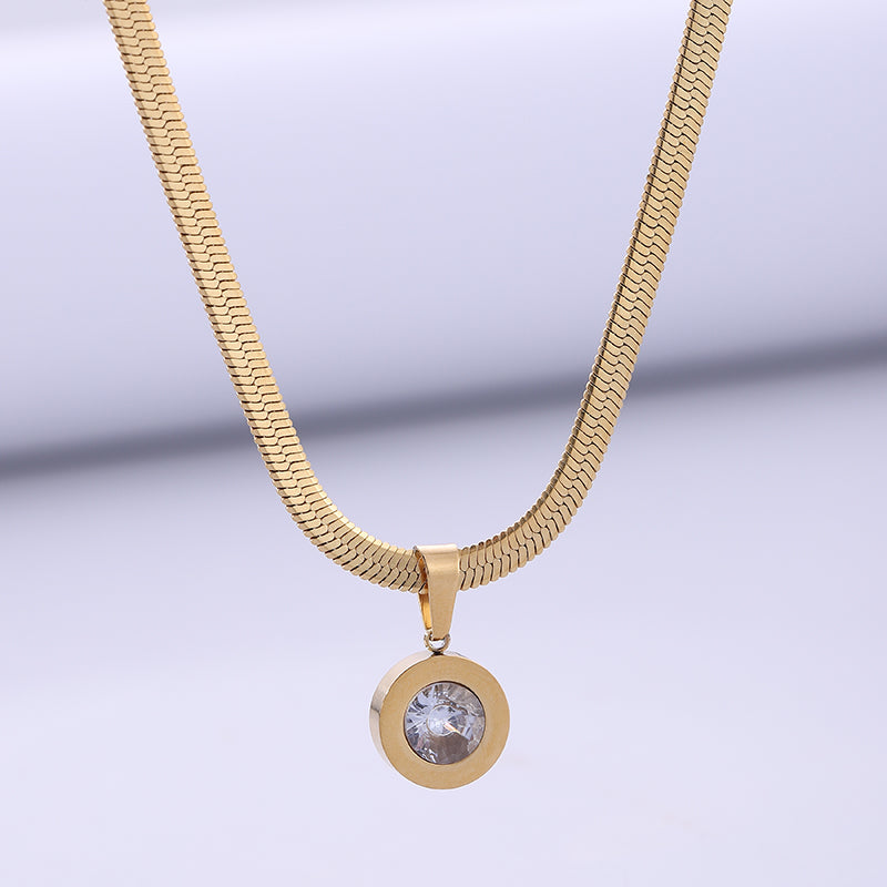 Wholesale Elegant Lady Circle Stainless Steel Plating Inlay 18k Gold Plated Zircon Pendant Necklace