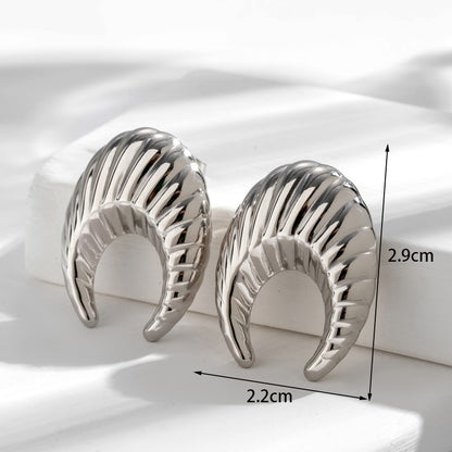 1 Pair Retro Simple Style C Shape Horns Plating Stainless Steel 18k Gold Plated Ear Studs