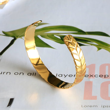 Casual Cute Classic Style Solid Color Stainless Steel Plating 18k Gold Plated Bangle