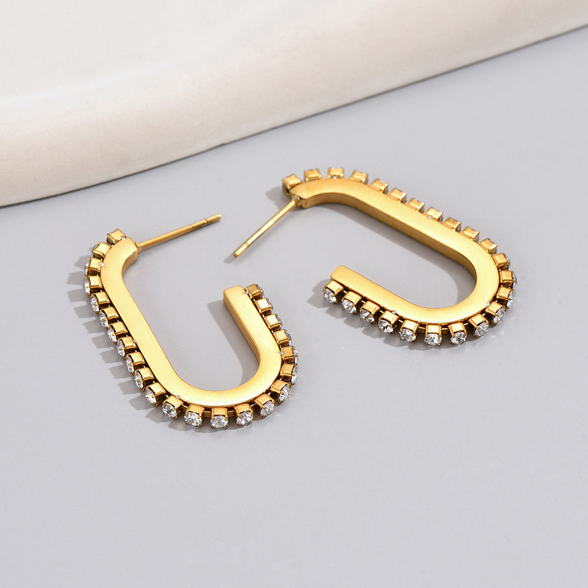 1 Pair Elegant Solid Color Plating Inlay Titanium Steel Artificial Diamond 18k Gold Plated Gold Plated Ear Studs