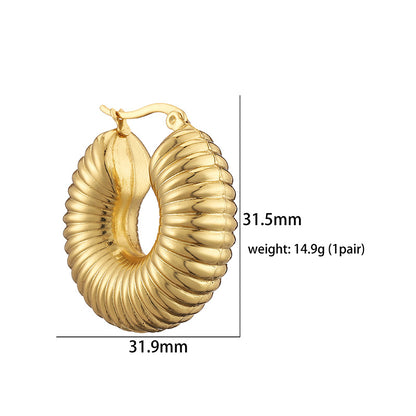 1 Pair Casual Vintage Style Modern Style C Shape Plaid Plating Pleated Copper 18k Gold Plated Ear Studs