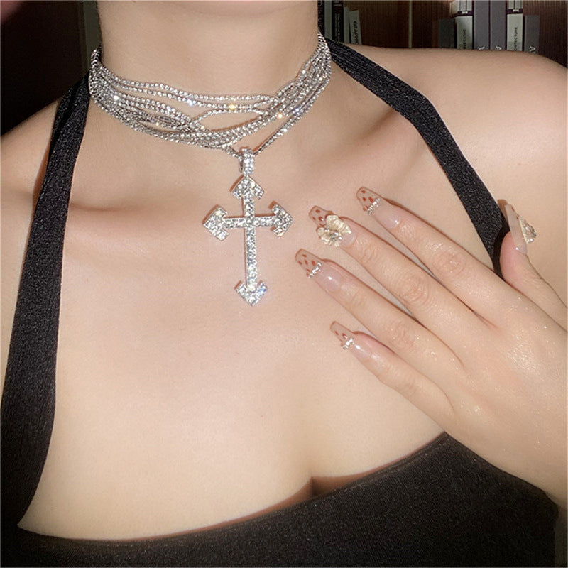 Ig Style Casual Vintage Style Cross Silver Plated Rhinestones Stainless Steel Alloy Glass Wholesale Pendant Necklace