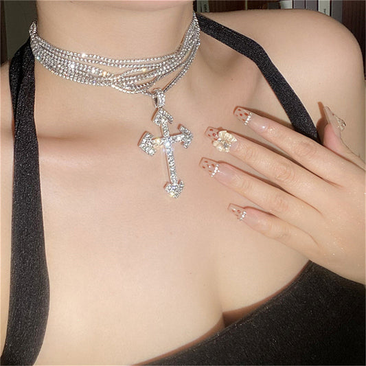 Ig Style Casual Vintage Style Cross Silver Plated Rhinestones Stainless Steel Alloy Glass Wholesale Pendant Necklace