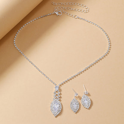 Elegant Luxurious Solid Color Alloy Plating Inlay Rhinestones Silver Plated Women's Jewelry Set