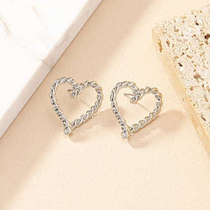 1 Pair Vintage Style Heart Shape Plating Zinc Alloy Ear Studs