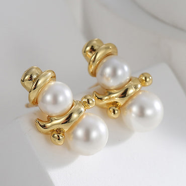 1 Pair Cute Simple Style Classic Style Snowman Deer Plating Inlay Copper Agate Zircon 18k Gold Plated Ear Studs