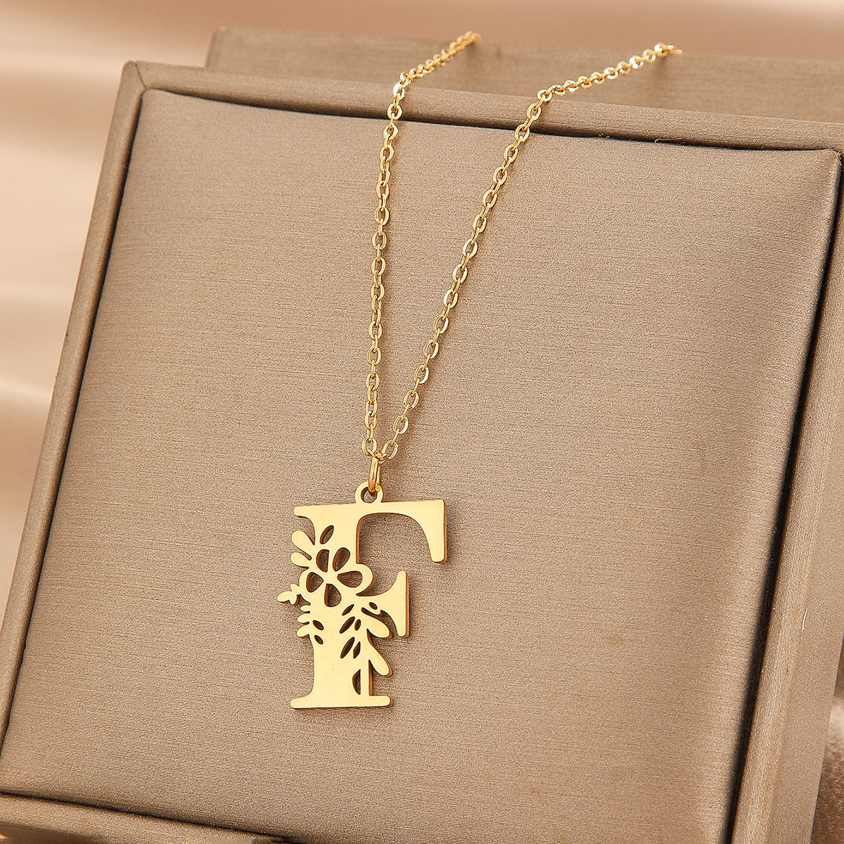 Wholesale Basic Classic Style Letter Stainless Steel Plating Pendant Necklace