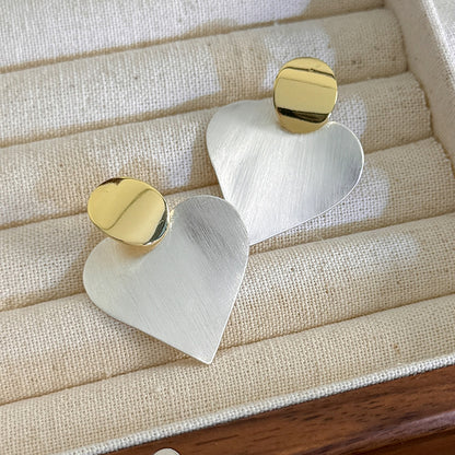 1 Pair Vintage Style Heart Shape Plating Alloy Gold Plated Ear Studs