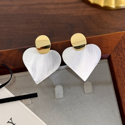 1 Pair Vintage Style Heart Shape Plating Alloy Gold Plated Ear Studs