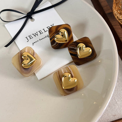 1 Pair Cute Heart Shape Plating Resin Gold Plated Ear Studs