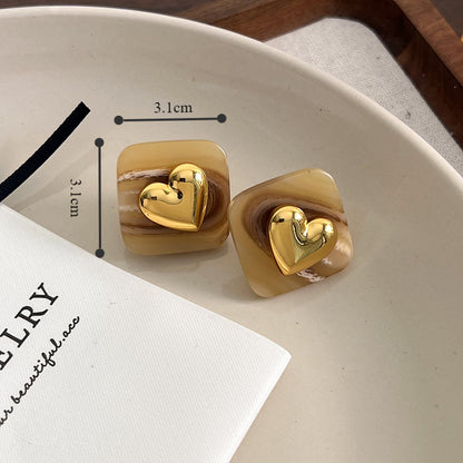 1 Pair Cute Heart Shape Plating Resin Gold Plated Ear Studs
