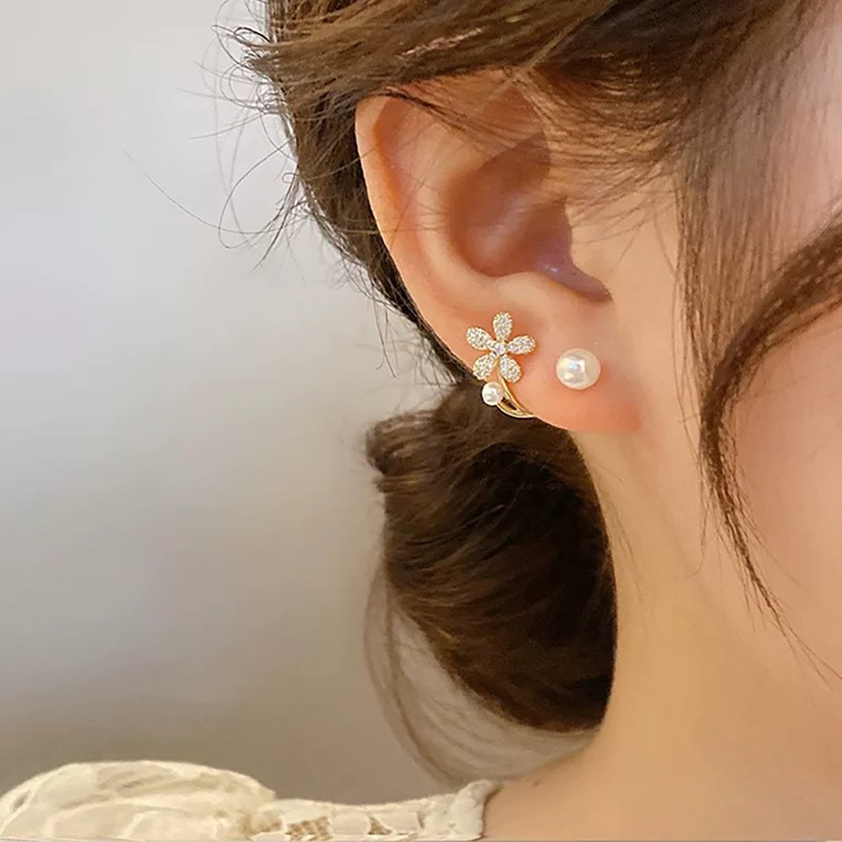 1 Pair Elegant Lady Shiny Petal Plating Inlay Sterling Silver Artificial Pearls Zircon Silver Plated Ear Studs