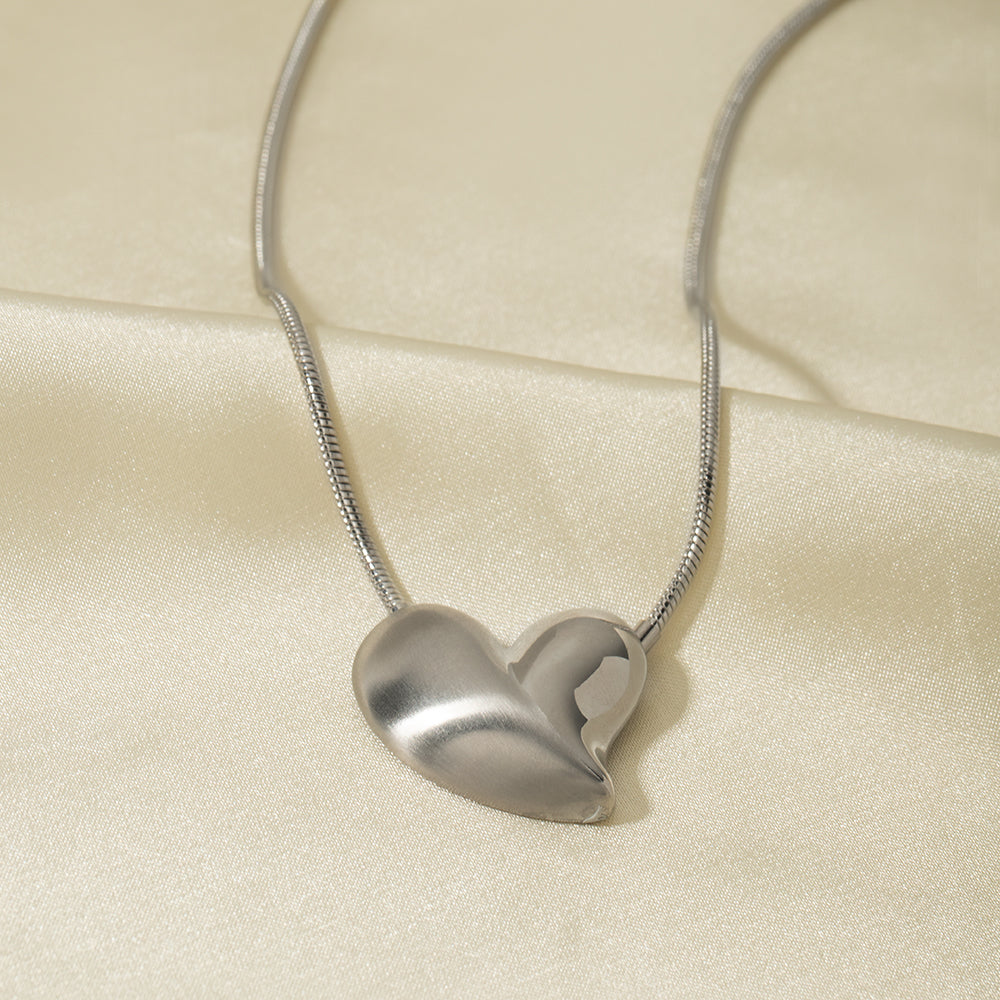 Wholesale Ig Style Modern Style Heart Shape Stainless Steel Pendant Necklace