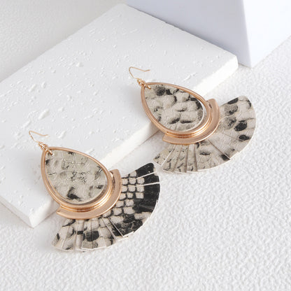 1 Pair Lady Ethnic Style Bohemian Water Droplets Plating Pu Leather Alloy 18k Gold Plated Drop Earrings