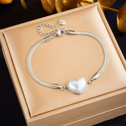 Retro Heart Shape Titanium Steel Plating Inlay Artificial Pearls 18k Gold Plated Bracelets