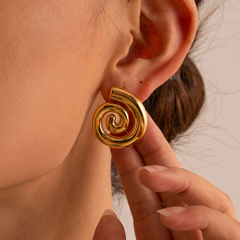 1 Pair Vintage Style Luxurious Solid Color Plating Stainless Steel 18k Gold Plated Ear Studs