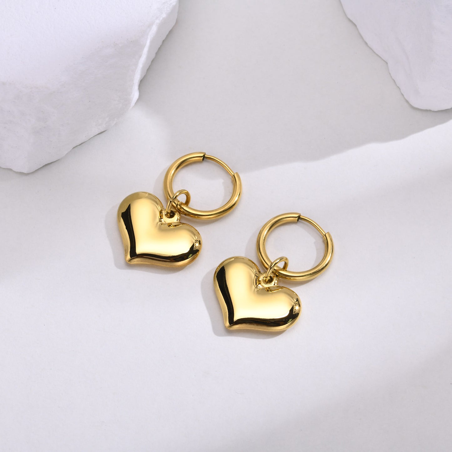 1 Pair Simple Style Heart Shape Plating Stainless Steel Gold Plated Drop Earrings